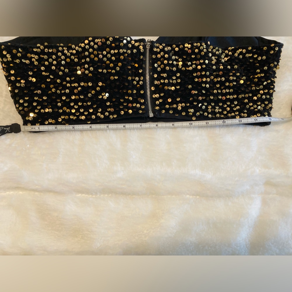 Sweaty Rocks sequence crop top - Picture 5 of 5